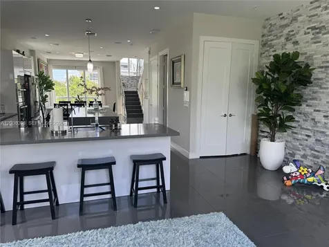 10331 NW 64th Lane Doral FL 33178
