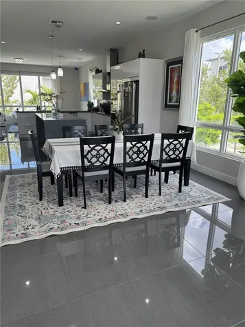 10331 NW 64th Lane Doral FL 33178