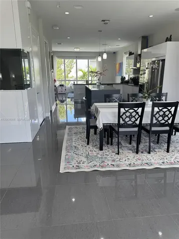 10331 NW 64th Lane Doral FL 33178