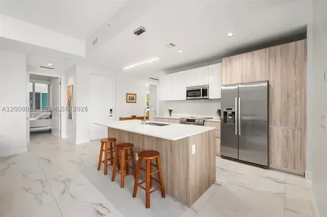 545 SW 11th Street Miami FL 33129
