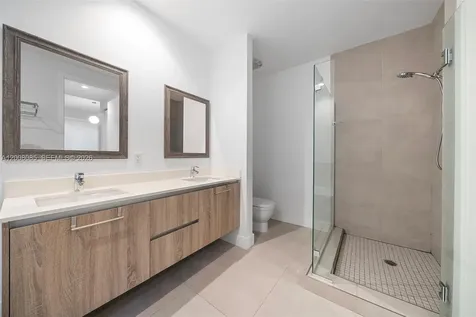 545 SW 11th Street Miami FL 33129