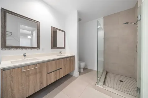 545 SW 11th Street Miami FL 33129