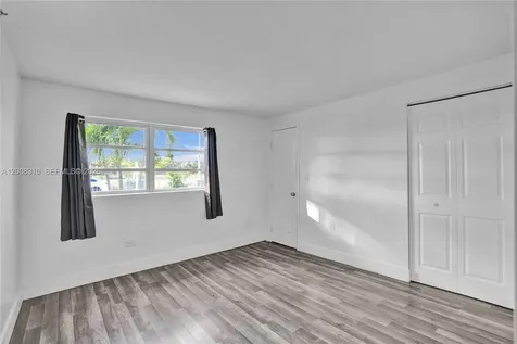 2100 Service Road Opa-Locka FL 33054