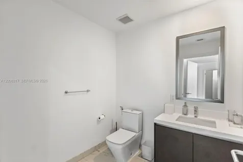 851 NE 1st Avenue Miami FL 33132