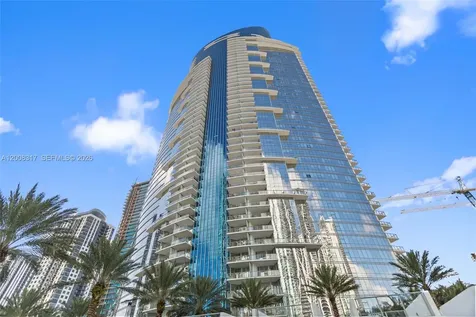 851 NE 1st Avenue Miami FL 33132