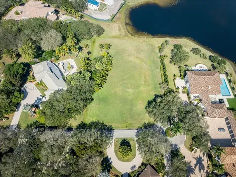 3020 Sorrel Court Weston FL 33331