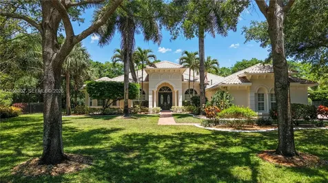 12743 N Winners Circle Davie FL 33330