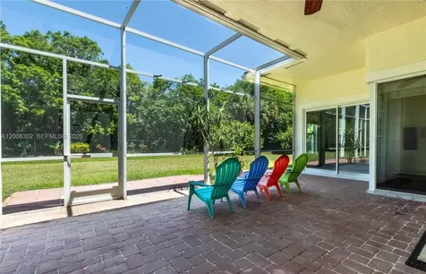 12743 N Winners Circle Davie FL 33330