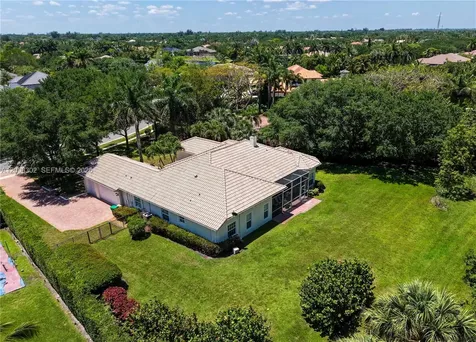 12743 N Winners Circle Davie FL 33330