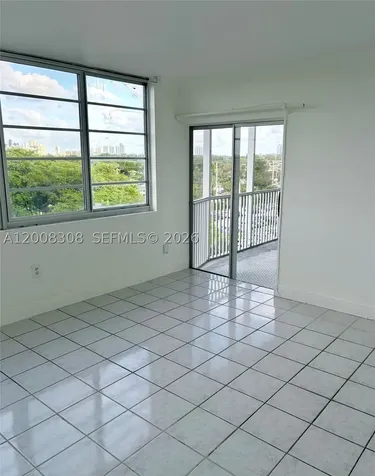 1780 NE 191st Street Miami FL 33179