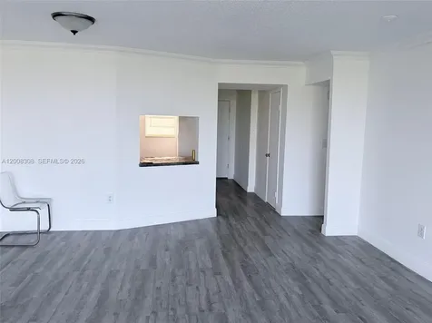 1780 NE 191st Street Miami FL 33179