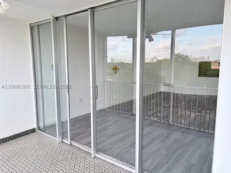 1780 NE 191st Street Miami FL 33179