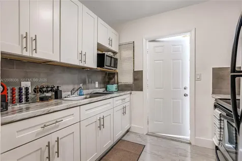 327 NE 55th Street Miami FL 33137