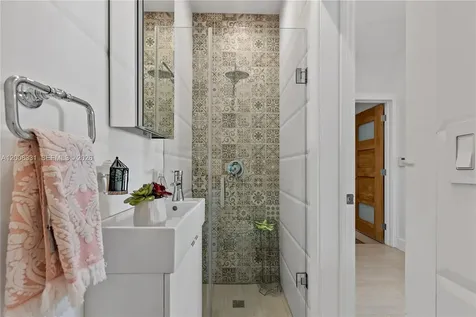 2973 NW 97th Court Doral FL 33172