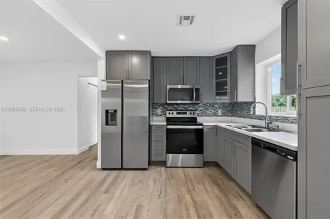 2909 NW 9th Avenue Wilton Manors FL 33311