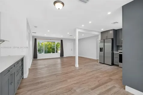 2909 NW 9th Avenue Wilton Manors FL 33311