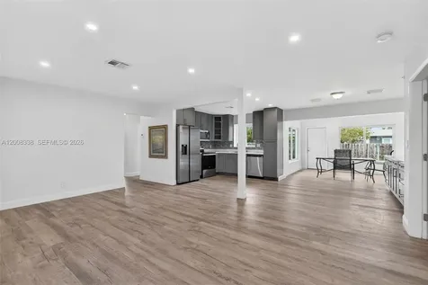 2909 NW 9th Avenue Wilton Manors FL 33311