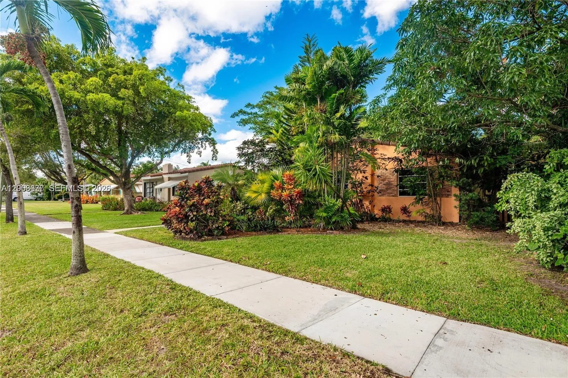 1611 Fletcher Street Hollywood FL 33020