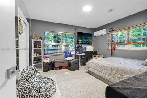 9325 NE 5th Avenue Miami Shores FL 33138