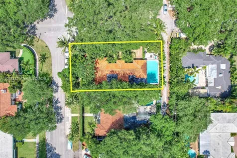9325 NE 5th Avenue Miami Shores FL 33138