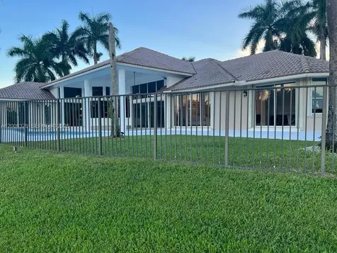 2534 Poinciana Drive Weston FL 33327
