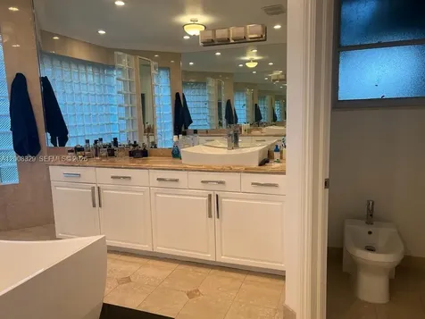 2534 Poinciana Drive Weston FL 33327