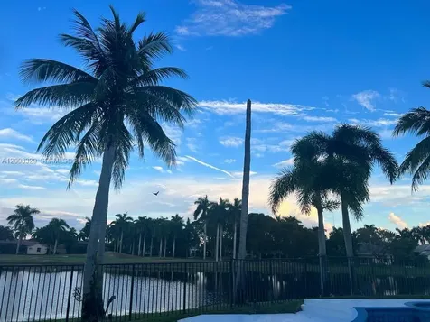 2534 Poinciana Drive Weston FL 33327