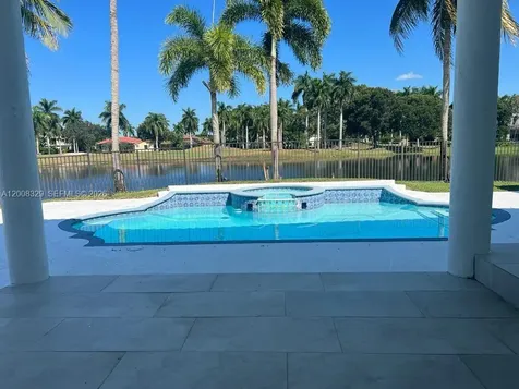 2534 Poinciana Drive Weston FL 33327