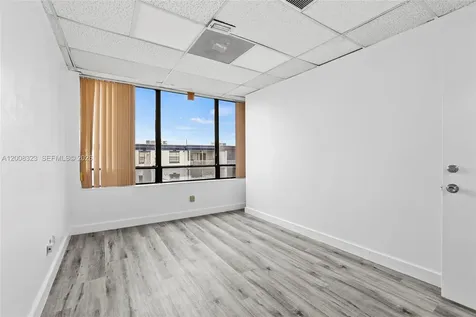 8358 W Oakland Park Boulevard Sunrise FL 33351