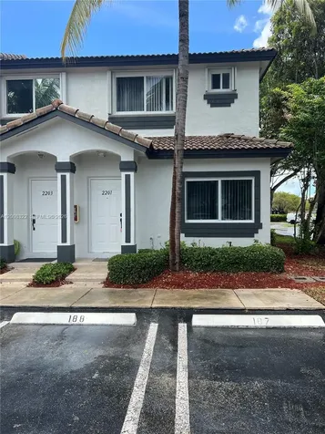 2201 SE 24th Place Homestead FL 33035