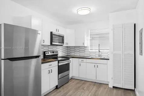 842 SW 3rd Street Miami FL 33130