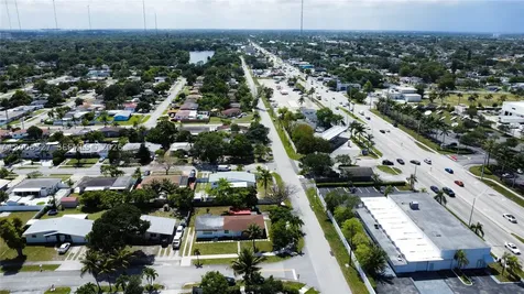 3001 SW 35th Avenue West Park FL 33023