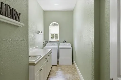20401 SW 48th Place Southwest Ranches FL 33332