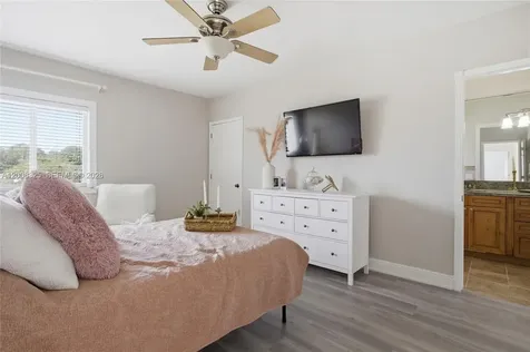 20401 SW 48th Place Southwest Ranches FL 33332