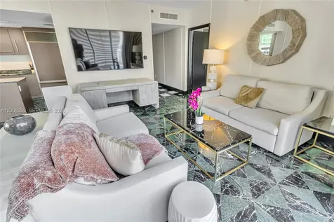485 Brickell Avenue Miami FL 33131