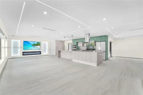 4700 SW 110th Avenue Davie FL 33328