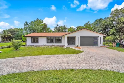 4700 SW 110th Avenue Davie FL 33328