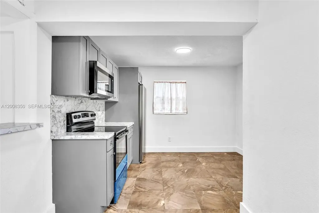 1824 NW 25th Avenue Fort Lauderdale FL 33311