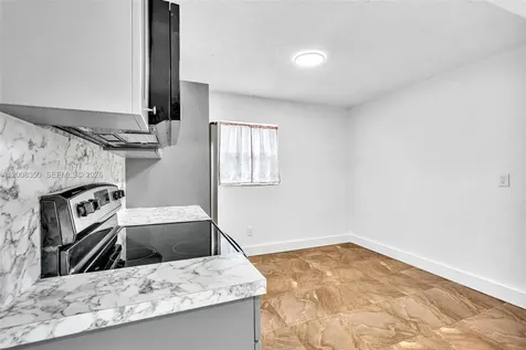 1824 NW 25th Avenue Fort Lauderdale FL 33311