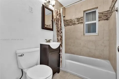 1824 NW 25th Avenue Fort Lauderdale FL 33311