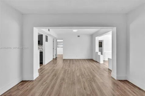 1824 NW 25th Avenue Fort Lauderdale FL 33311