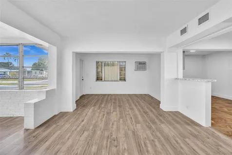 1824 NW 25th Avenue Fort Lauderdale FL 33311