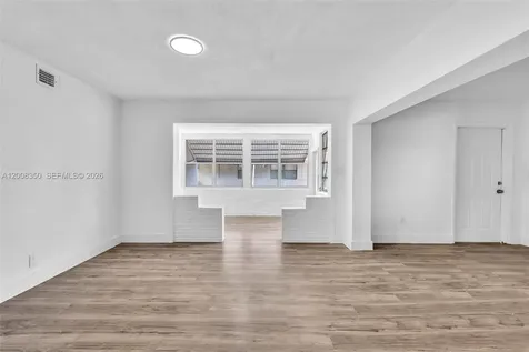 1824 NW 25th Avenue Fort Lauderdale FL 33311