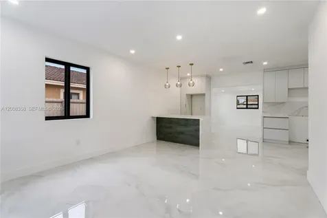 851 W 35th Street Hialeah FL 33012