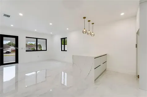 851 W 35th Street Hialeah FL 33012
