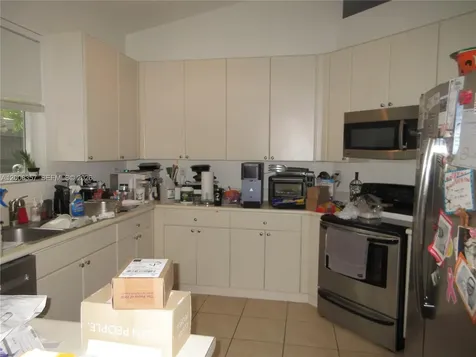 161 SE 22nd Terrace Homestead FL 33033