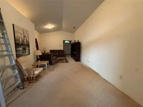 161 SE 22nd Terrace Homestead FL 33033