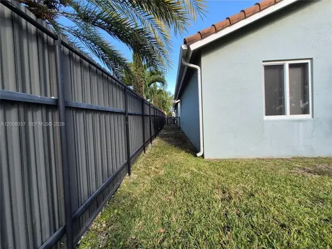 161 SE 22nd Terrace Homestead FL 33033