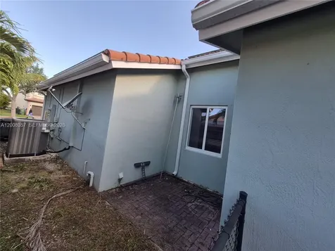161 SE 22nd Terrace Homestead FL 33033