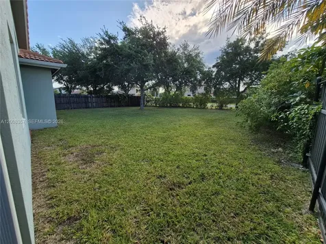 161 SE 22nd Terrace Homestead FL 33033